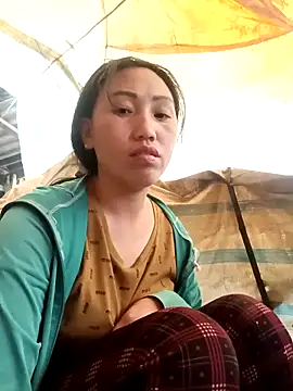 hot-luna- online show from 23, 3, 2026