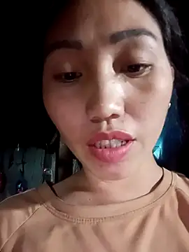 hot-luna- online show from 28, 2, 2026