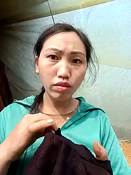 hot-luna- online show from 1, 3, 2026