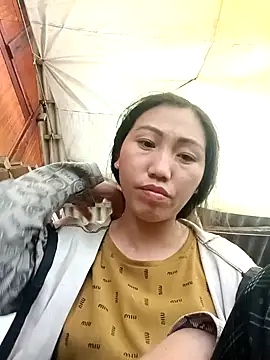 hot-luna- online show from 2, 3, 2026