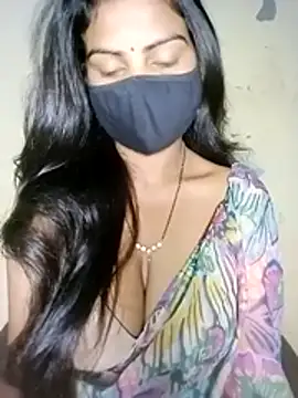 BomBabe online show from 29, 4, 2026