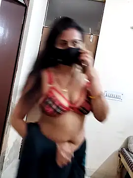 Snapshot of simran_sharma01 chatting on 18, 2, 2026 simran sharma01 online show from 18, 2, 2026