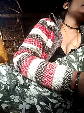 Hotty raghni online show from 9, 2, 2026