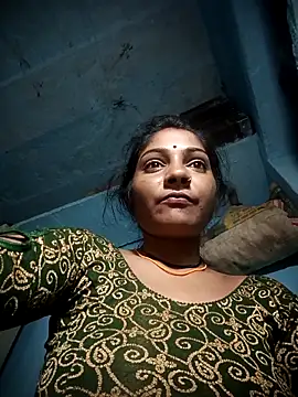 Hotty raghni online show from 9, 2, 2026