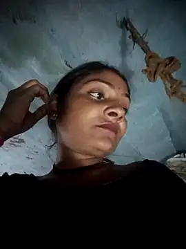 Hotty raghni online show from 16, 2, 2026