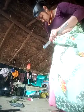 Hotty raghni online show from 3, 2, 2026