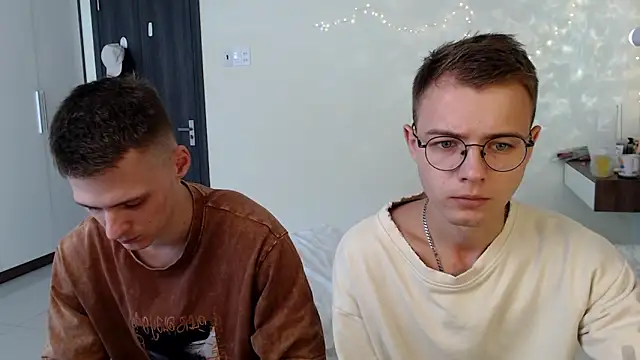 NikiKerryCum online show from 11, 6, 2026