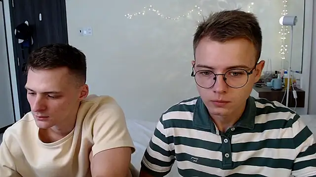 NikiKerryCum online show from 14, 6, 2026