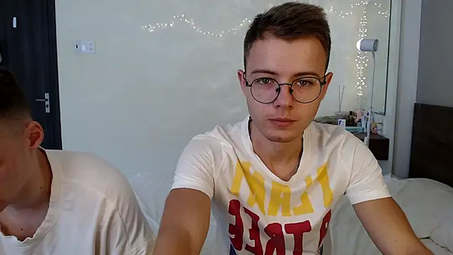 NikiKerryCum online show from 13, 6, 2026