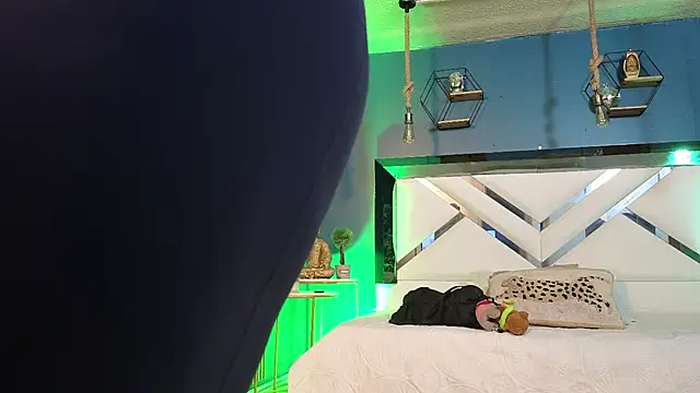 Ladyy brownn online show from 17, 3, 2026