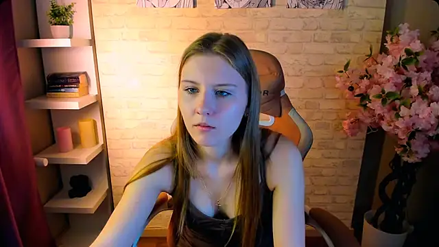 Snapshot of Caroline_Desire_ chatting on 24, 2, 2026 Caroline Desire online show from 24, 2, 2026