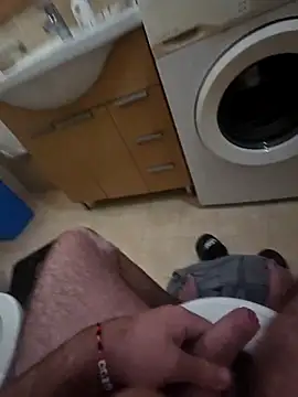 Heyyo3 online show from 10, 2, 2026