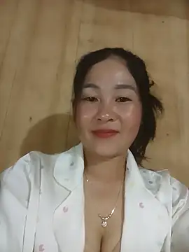 Snapshot of Dunk-namic chatting on 6, 7, 2026 Dunk-namic online show from 6, 7, 2026