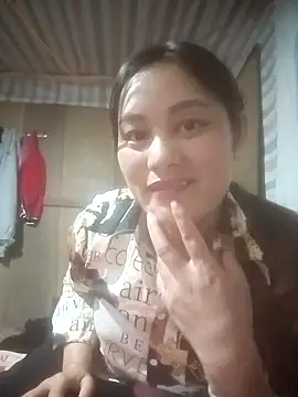 Momo-biki online show from 18, 4, 2026