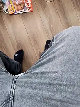 Snapshot of latya111 chatting on 9, 2, 2026 latya111 online show from 9, 2, 2026