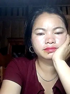 Snapshot of emlylyxinh chatting on 24, 2, 2026 emlylyxinh online show from 24, 2, 2026