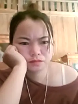 Snapshot of emlylyxinh chatting on 26, 2, 2026 emlylyxinh online show from 26, 2, 2026