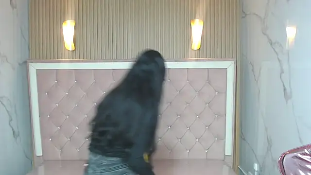 Sophie jones b online show from 15, 2, 2026