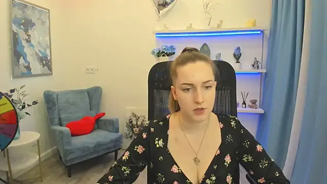 CaseyTerini online show from 28, 4, 2026