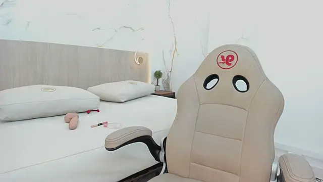 kylie ward online show from 15, 4, 2026