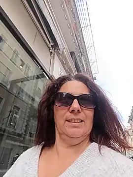 pulpeuse64 online show from 13, 4, 2026