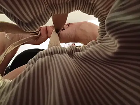 Snapshot of pulpeuse64 chatting on 9, 6, 2026 pulpeuse64 online show from 9, 6, 2026