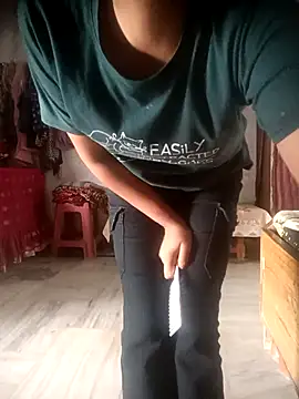 Snapshot of aishwarya_sunkisser chatting on 6, 2, 2026 aishwarya sunkisser online show from 6, 2, 2026