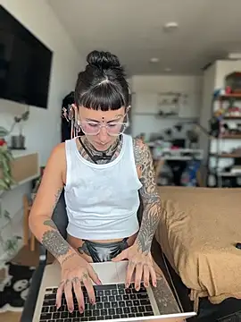 xsadtanas online show from 9, 2, 2026