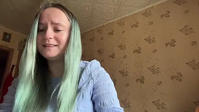 Bubblegum Tempt online show from 28, 4, 2026