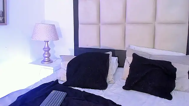 SussyFox online show from 17, 3, 2026