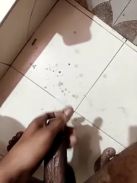 Snapshot of rubitrides11 chatting on 13, 2, 2026 rubitrides11 online show from 13, 2, 2026