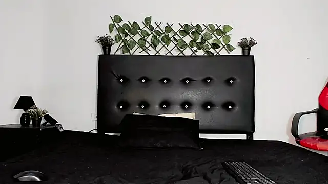 JERO TEASE S7S online show from 11, 4, 2026