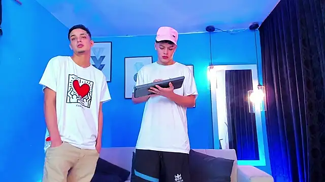 KingOfHeavens 2 online show from 17, 2, 2026