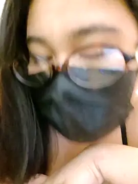 mini27mimi online show from 17, 5, 2026