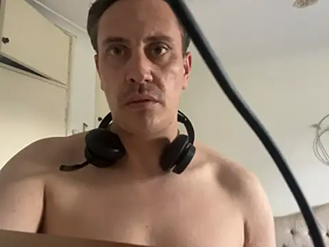 malcolm2334 online show from 5, 5, 2026