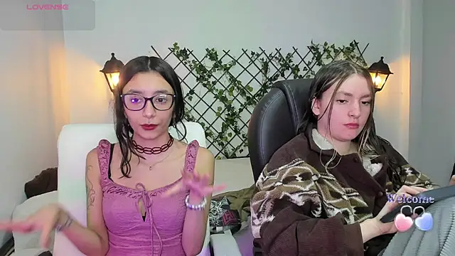 nana  rousse online show from 8, 2, 2026