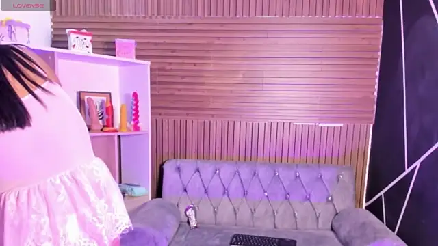 JazminRusso  online show from 12, 2, 2026