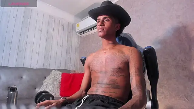 Snapshot of scarlettqueenx chatting on 19, 2, 2026 scarlettqueenx online show from 19, 2, 2026