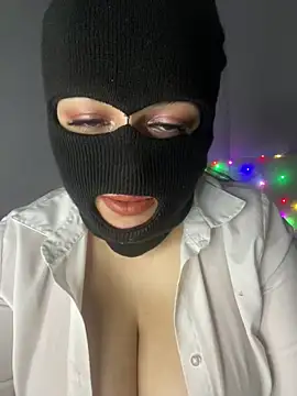 Snapshot of maryam-6 chatting on 17, 2, 2026 maryam-6 online show from 17, 2, 2026