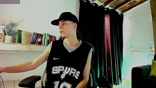 Snapshot of juan_posada chatting on 17, 2, 2026 juan posada online show from 17, 2, 2026