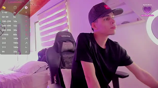 Snapshot of juan_posada chatting on 22, 2, 2026 juan posada online show from 22, 2, 2026