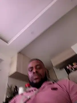 Snapshot of Tuverdugo12 chatting on 1, 3, 2026 Tuverdugo12 online show from 1, 3, 2026