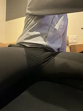 Snapshot of yuuuuusuke00 chatting on 27, 2, 2026 yuuuuusuke00 online show from 27, 2, 2026