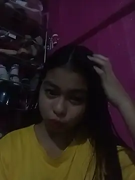 Snapshot of Heavens_night04 chatting on 2, 2, 2026 Heavens night04 online show from 2, 2, 2026