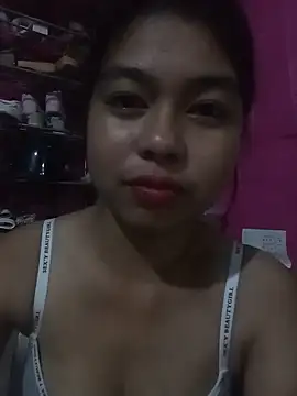 Snapshot of Heavens_night04 chatting on 7, 2, 2026 Heavens night04 online show from 7, 2, 2026