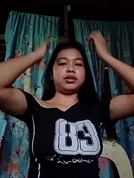 Snapshot of Heavens_night04 chatting on 24, 2, 2026 Heavens night04 online show from 24, 2, 2026