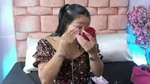 Snapshot of amy_noa chatting on 15, 2, 2026 amy noa online show from 15, 2, 2026