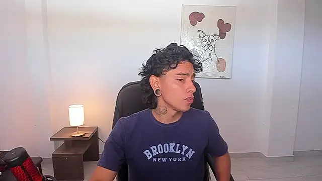 Snapshot of paisa_hotx chatting on 12, 2, 2026 paisa hotx online show from 12, 2, 2026