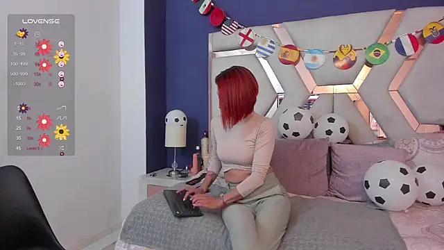 Snapshot of Sara_Evaanns chatting on 16, 7, 2026 Sara Evaanns online show from 16, 7, 2026