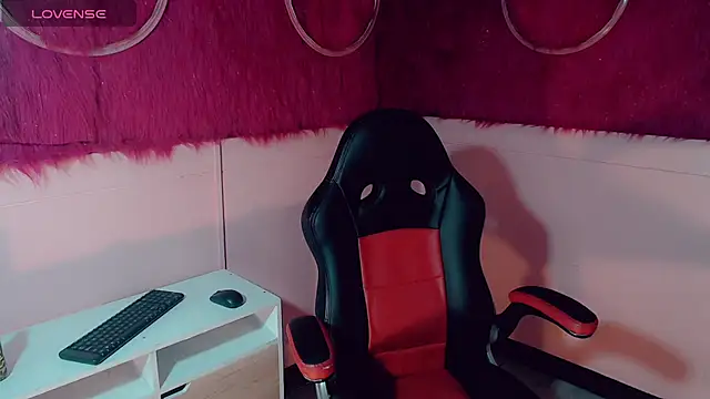 isabella vogue online show from 9, 2, 2026